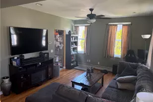 433 Metacom Ave, Bristol, RI 02809 - Photo 10