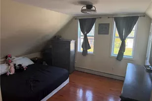 433 Metacom Ave, Bristol, RI 02809 - Photo 16