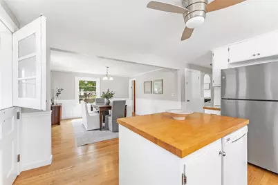 1 Hillside Avenue, Barrington, RI 02806 - Photo 8