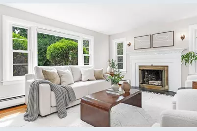 1 Hillside Avenue, Barrington, RI 02806 - Photo 6