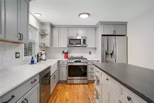 11 Chelsea Farm Dr, Richmond, RI 02898 - Photo 12