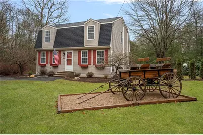 11 Chelsea Farm Drive, Richmond, RI 02898 - Photo 4