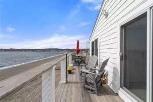 385 Park Ave, Portsmouth, RI 02871 - Photo 14
