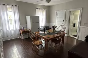 29 Prospect St, Bristol, RI 02809 - Photo 4