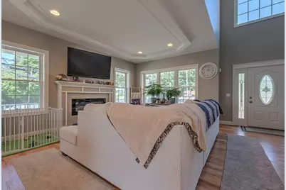 7 Theresa Marie Avenue, Woonsocket, RI 02895 - Photo 4