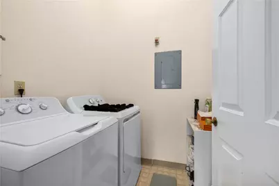 66 Girard Avenue #311, Newport, RI 02840 - Photo 18