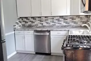 118 Wentworth Ave, Cranston, RI 02905 - Photo 4