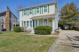 20 King Philip Rd, Narragansett, RI 02882 - Photo 2