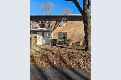 20 West Warwick Avenue #3, West Warwick, RI 02893 - Photo 2