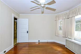 546 Jepson Ln, Middletown, RI 02842 - Photo 14