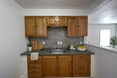 372 River Street, Woonsocket, RI 02895 - Photo 4