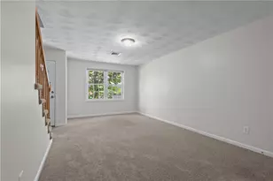 148 Samuel Ave, Pawtucket, RI 02860 - Photo 6