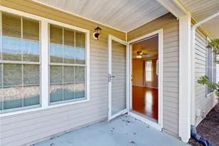 101 Village Green Cir, Coventry, RI 02816 - Photo 30