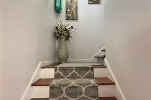 95 Dixon St, Providence, RI 02907 - Photo 10