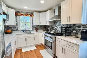 95 Dixon St, Providence, RI 02907 - Photo 4