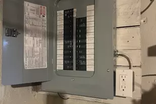 33 Van Buren St, Warwick, RI 02888 - Photo 36