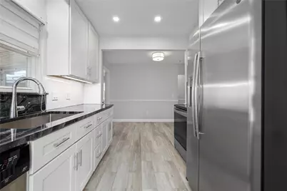 5 Holten Avenue, Newport, RI 02840 - Photo 10