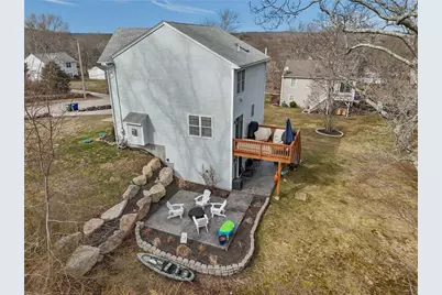 19 Fieldstone Way, Westerly, RI 02891 - Photo 4