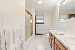 101 Gooding Street St, Pawtucket, RI 02860 - Photo 10