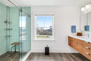 592 Tuckerman Ave, Middletown, RI 02842 - Photo 20