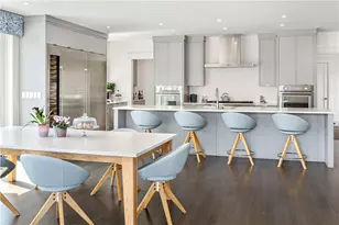 592 Tuckerman Ave, Middletown, RI 02842 - Photo 8