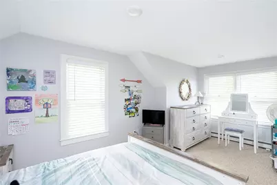 57 Warren Avenue, Middletown, RI 02842 - Photo 18