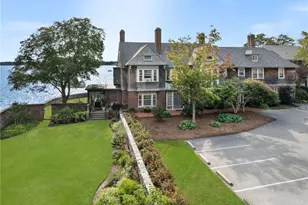 221 Hope St, Bristol, RI 02809 - Photo 44