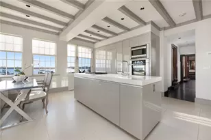 221 Hope St, Bristol, RI 02809 - Photo 22