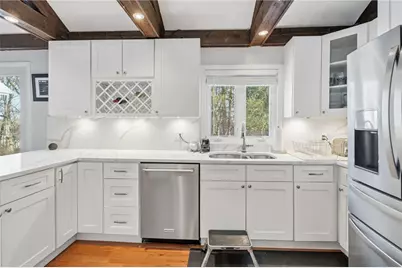 10 Blue Mist Drive, Lincoln, RI 02838 - Photo 8