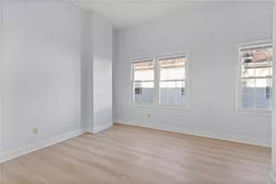 102 Dixon St, Providence, RI 02907 - Photo 24