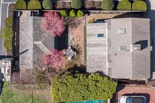 27 William St, Newport, RI 02840 - Photo 2