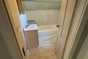 15 Judith St, Providence, RI 02909 - Photo 22
