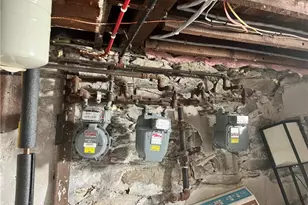 15 Judith St, Providence, RI 02909 - Photo 34