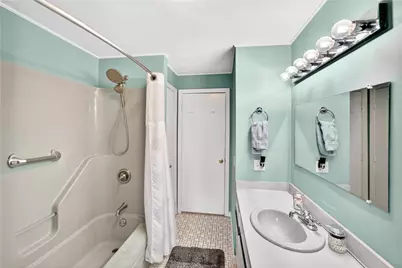 222 Killey Avenue, Warwick, RI 02889 - Photo 12