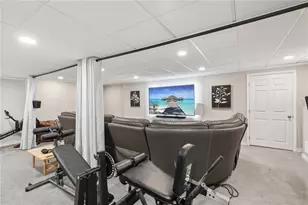 27 Rockcrest Ln, Johnston, RI 02919 - Photo 30