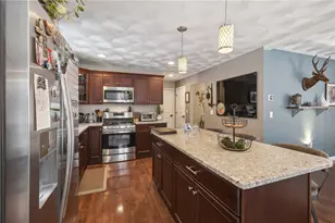 27 Rockcrest Ln, Johnston, RI 02919 - Photo 12