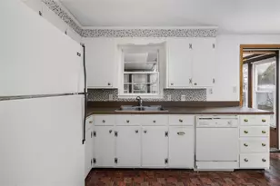 16 Vista Dr, Lincoln, RI 02865 - Photo 20