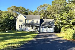 23 Doe Cir, Charlestown, RI 02813 - Photo 2