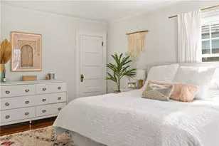 35 Hall Ave, Newport, RI 02840 - Photo 24