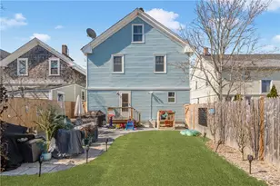 35 Hall Ave, Newport, RI 02840 - Photo 34