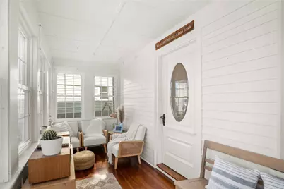 35 Hall Avenue, Newport, RI 02840 - Photo 8