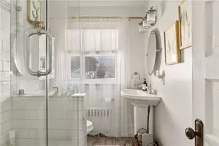 35 Hall Ave, Newport, RI 02840 - Photo 28