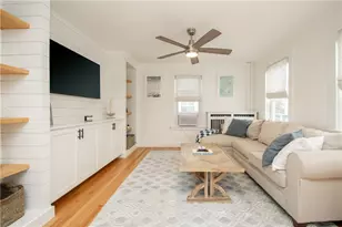 33 Slocum St, Newport, RI 02840 - Photo 4