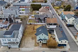 629 Thames St, Newport, RI 02840 - Photo 34