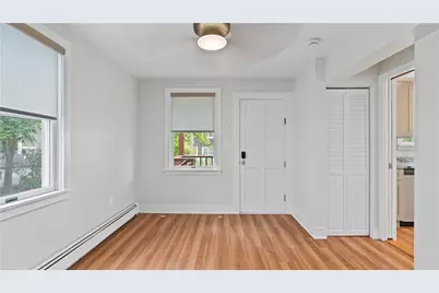 629 Thames Street, Newport, RI 02840 - Photo 16