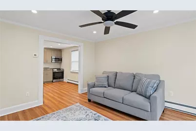 629 Thames Street, Newport, RI 02840 - Photo 10