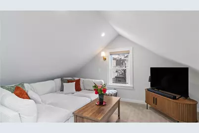 629 Thames Street, Newport, RI 02840 - Photo 22