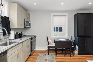 629 Thames St, Newport, RI 02840 - Photo 10