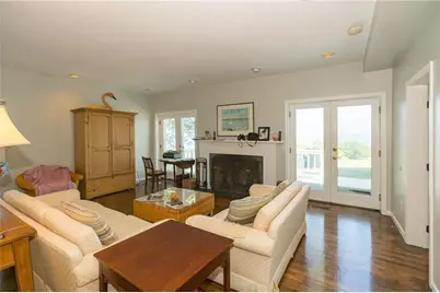 298 Ocean Road, Narragansett, RI 02882 - Photo 8