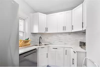 25 Brighton Street, Providence, RI 02909 - Photo 14